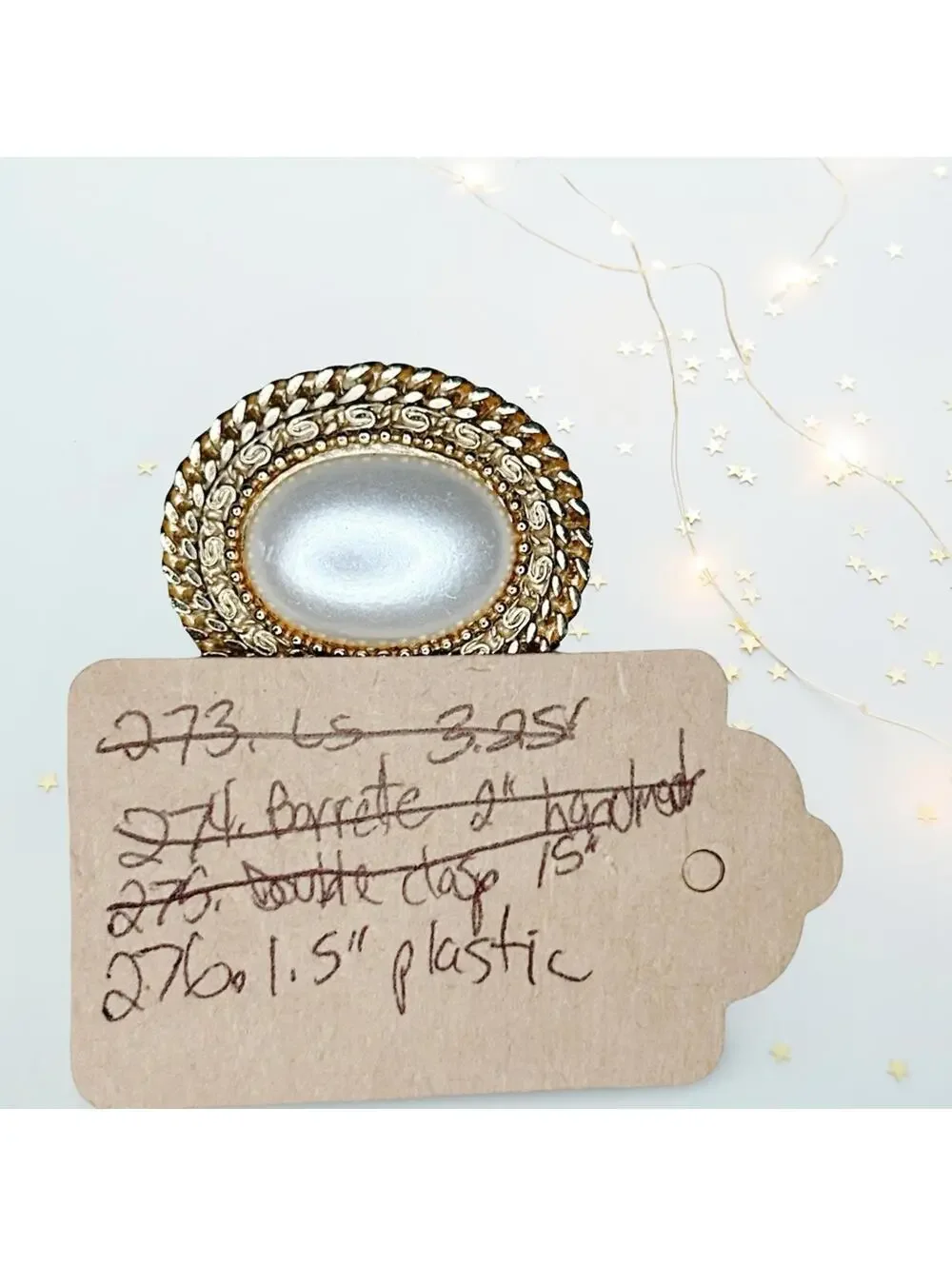 276. Goldtone Faux Pearl Plastic Brooch Vintage